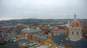 Weather camera view of The Yorktowne Hotel.