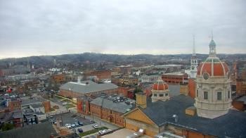 Weather camera view of The Yorktowne Hotel.