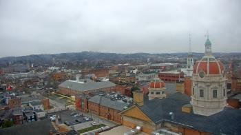 Weather camera view of The Yorktowne Hotel.