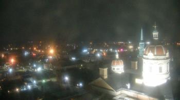 Weather camera view of The Yorktowne Hotel.