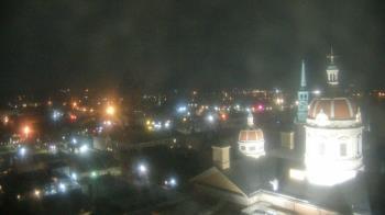 Weather camera view of The Yorktowne Hotel.
