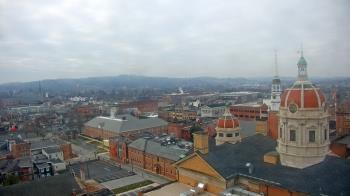 Weather camera view of The Yorktowne Hotel.