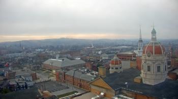 Weather camera view of The Yorktowne Hotel.