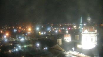 Weather camera view of The Yorktowne Hotel.