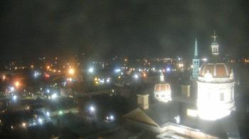 Weather camera view of The Yorktowne Hotel.