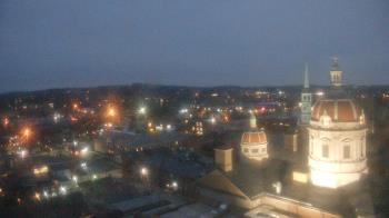 Weather camera view of The Yorktowne Hotel.