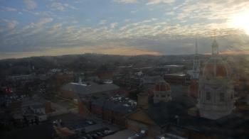 Weather camera view of The Yorktowne Hotel.