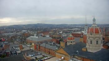 Weather camera view of The Yorktowne Hotel.