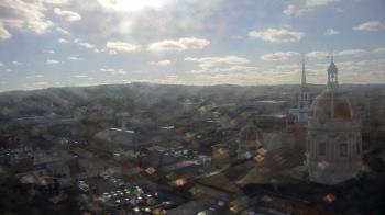 Weather camera view of The Yorktowne Hotel.