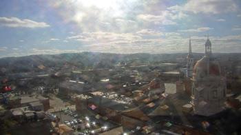 Weather camera view of The Yorktowne Hotel.