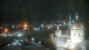 Weather camera view of The Yorktowne Hotel.