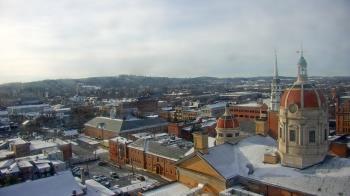 Weather camera view of The Yorktowne Hotel.