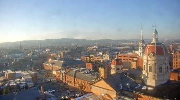 Weather camera view of The Yorktowne Hotel.