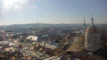 Weather camera view of The Yorktowne Hotel.