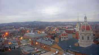 Weather camera view of The Yorktowne Hotel.