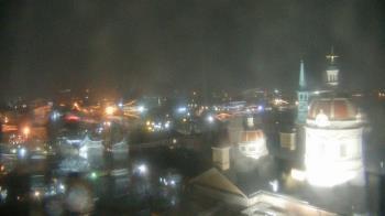 Weather camera view of The Yorktowne Hotel.