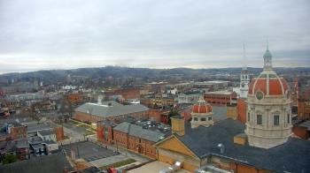 Weather camera view of The Yorktowne Hotel.