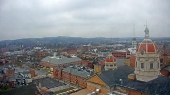 Weather camera view of The Yorktowne Hotel.