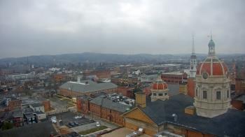 Weather camera view of The Yorktowne Hotel.