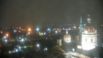 Weather camera view of The Yorktowne Hotel.