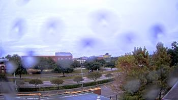 Weather camera view of Chalmette HS.