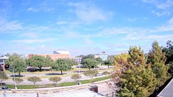 Weather camera view of Chalmette HS.