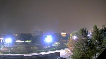 Weather camera view of Chalmette HS.