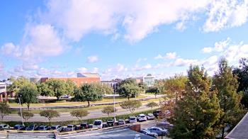 Weather camera view of Chalmette HS.
