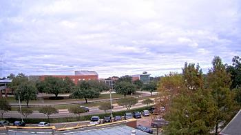 Weather camera view of Chalmette HS.