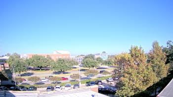 Weather camera view of Chalmette HS.