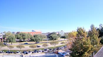 Weather camera view of Chalmette HS.