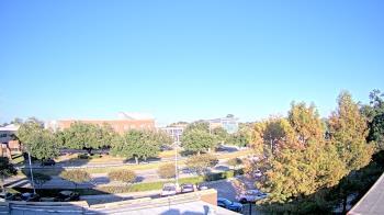 Weather camera view of Chalmette HS.