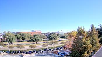 Weather camera view of Chalmette HS.