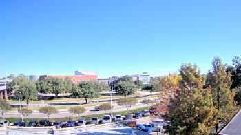Weather camera view of Chalmette HS.