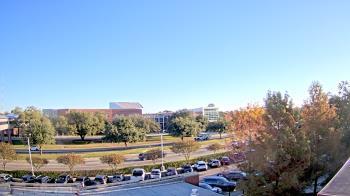 Weather camera view of Chalmette HS.