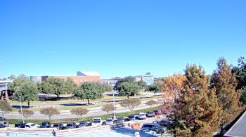 Weather camera view of Chalmette HS.