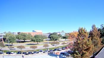 Weather camera view of Chalmette HS.