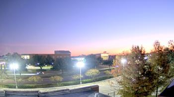 Weather camera view of Chalmette HS.
