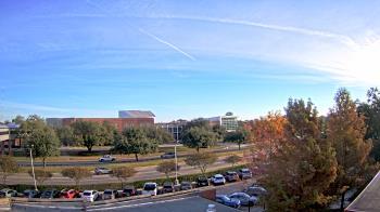 Weather camera view of Chalmette HS.