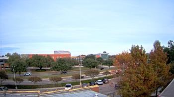 Weather camera view of Chalmette HS.
