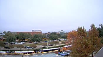 Weather camera view of Chalmette HS.