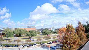 Weather camera view of Chalmette HS.