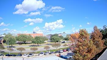 Weather camera view of Chalmette HS.