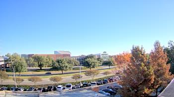Weather camera view of Chalmette HS.