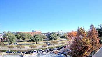 Weather camera view of Chalmette HS.