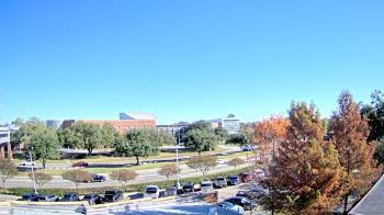 Weather camera view of Chalmette HS.