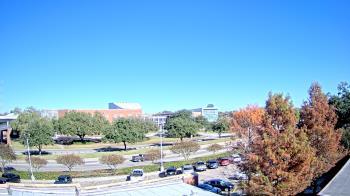 Weather camera view of Chalmette HS.