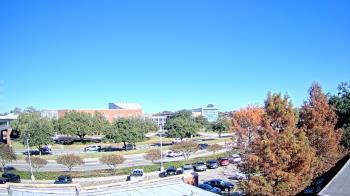 Weather camera view of Chalmette HS.