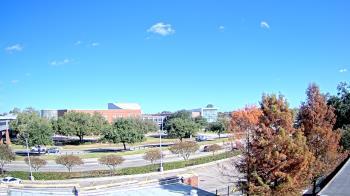 Weather camera view of Chalmette HS.