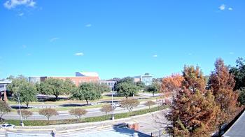 Weather camera view of Chalmette HS.